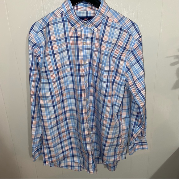 Vineyard Vines Button Down - Picture 2 of 4